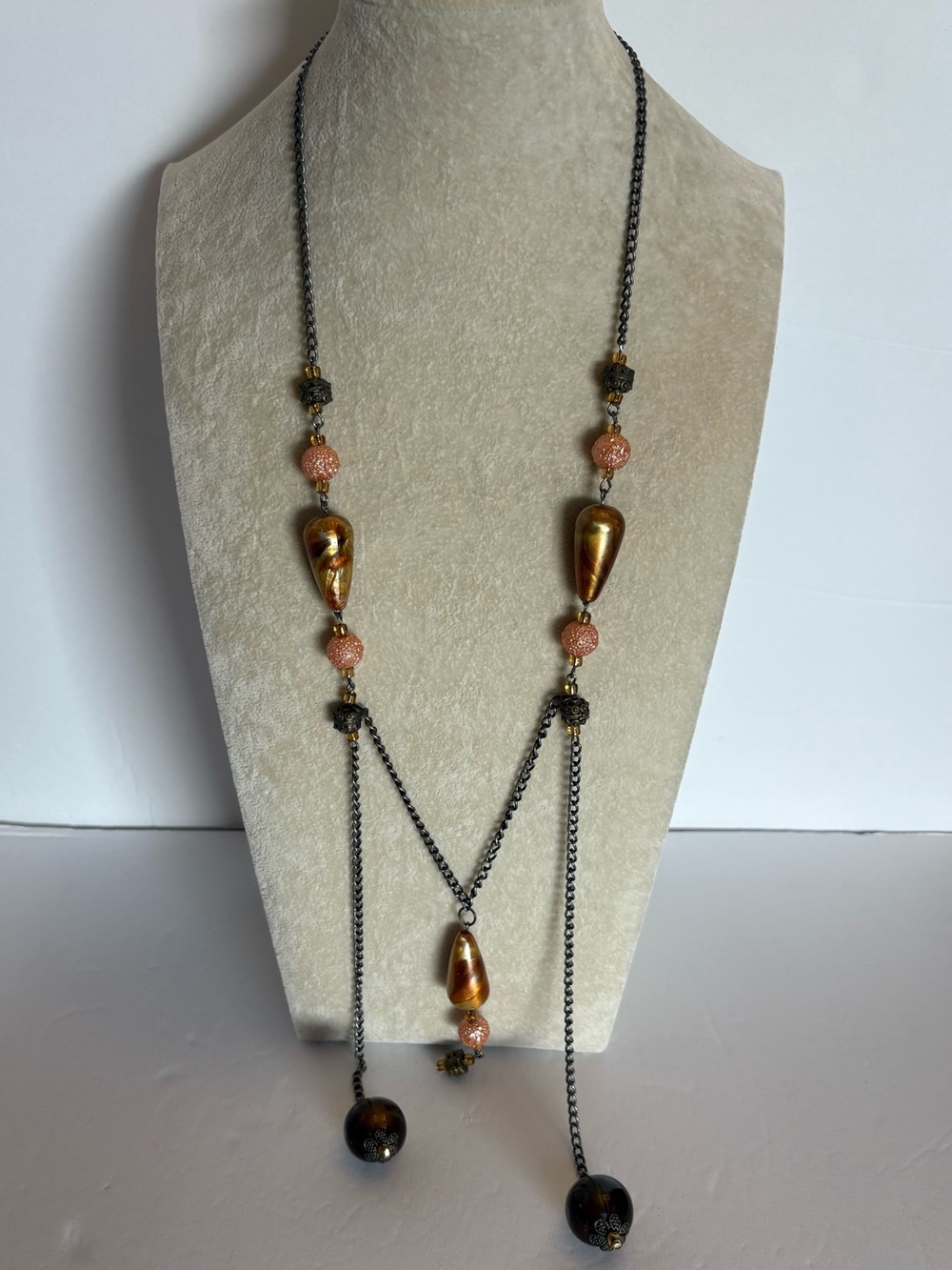 Long Gunmetal Lariat Necklace Gold Peach Glass Beads Vintage Style 26"